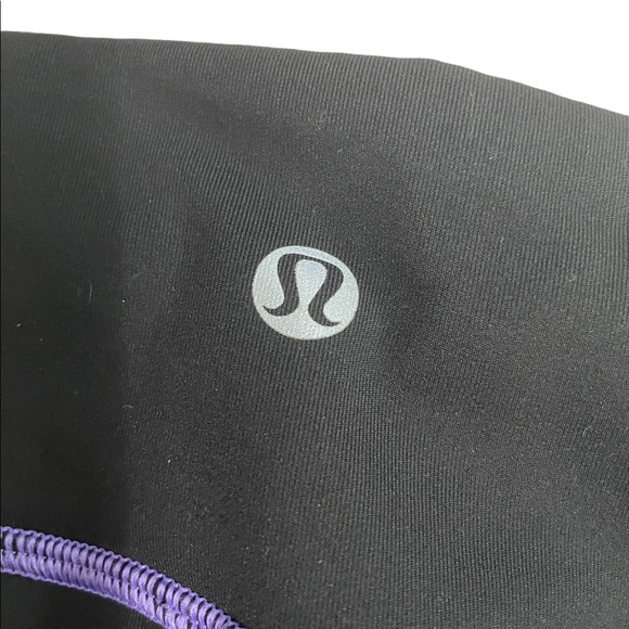 Lululemon crop pants - Picture 2 of 3